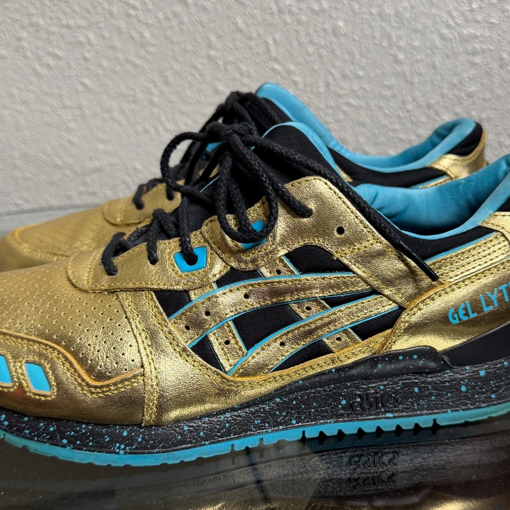 ASICS Gel-Lyte III
Villa x Wale Intercontinental Champion US Men's 9